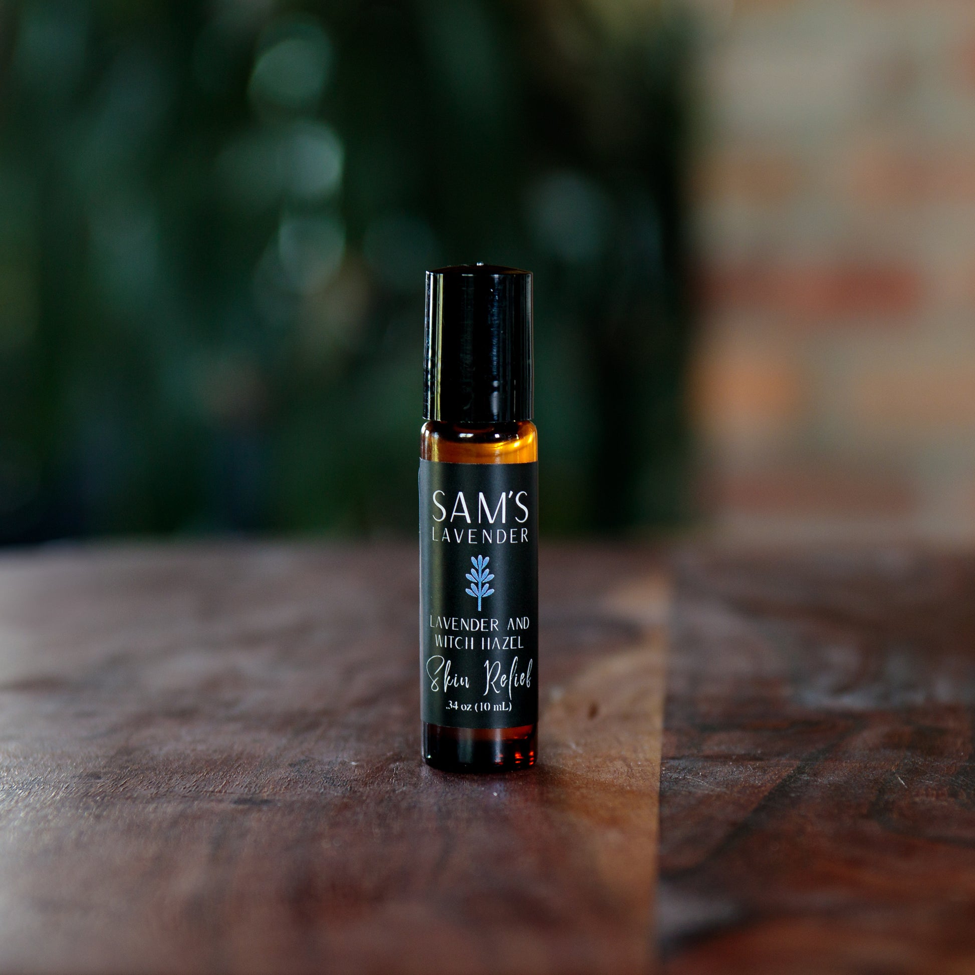 Lavender hydrosol, witch hazel, and essential oil skin relief roller